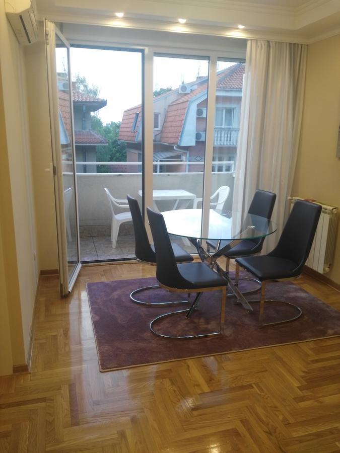 Vlado Apartment Belgrád Kültér fotó
